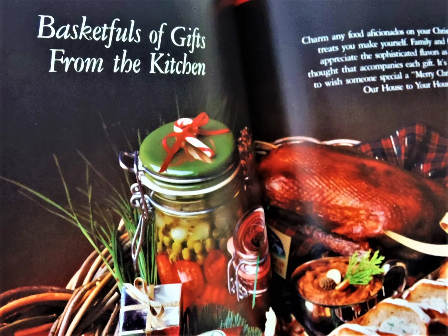 Book - 1988 - Better Homes and Gardens "Christmas 1988"