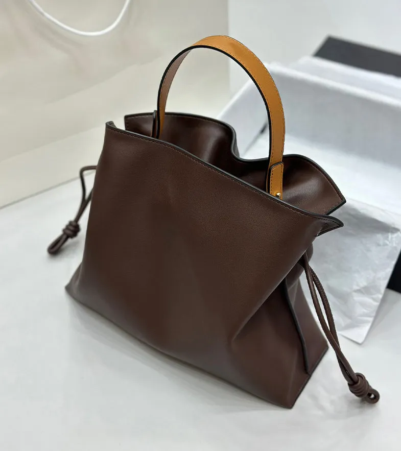 Luxurious Minimalist Soft Calfskin Bucket Bag | Shoulder Bag and Crossbody Bag for Women with Drawstring Closure