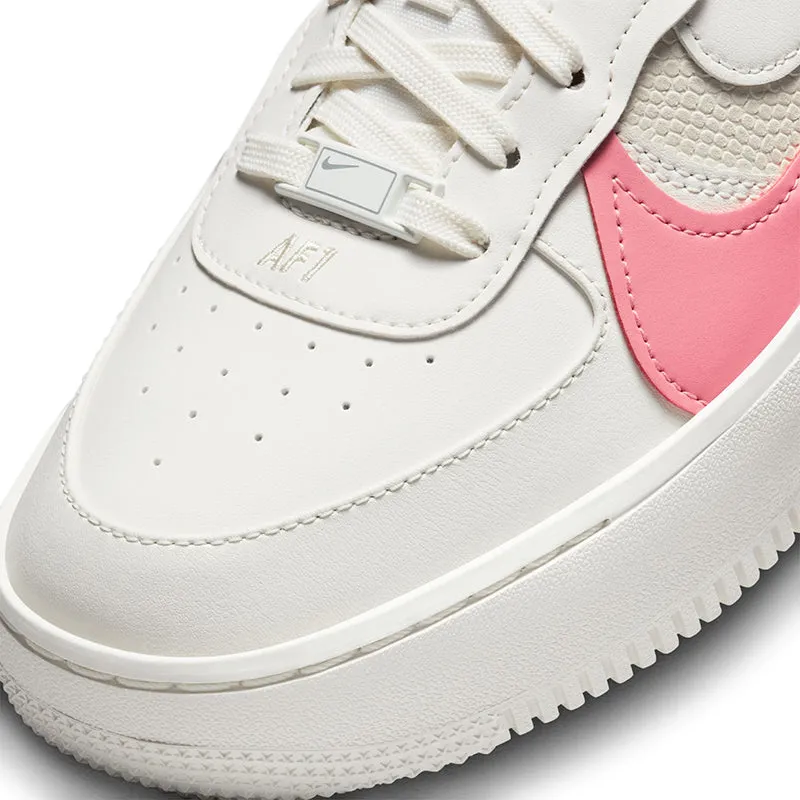 Nike Women's Air Force 1 PLT.AF.ORM